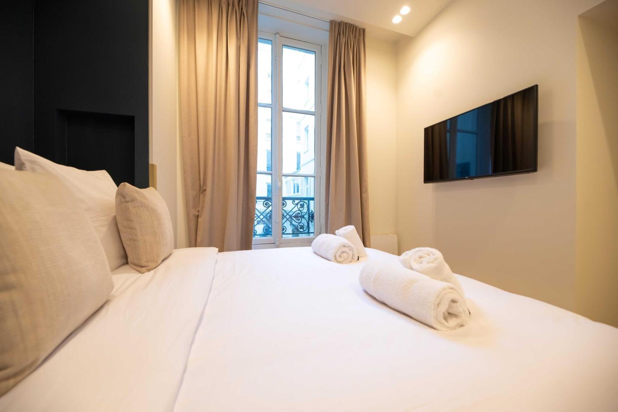 Exceptional With Ac-1br-4p-palais Garnier * Parijs